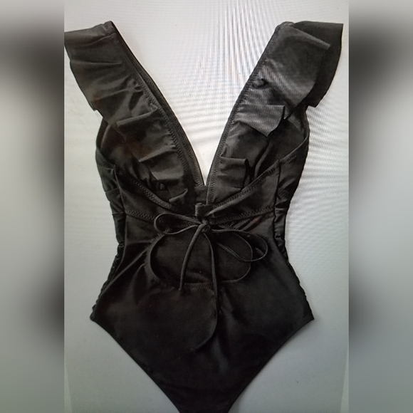 NWT MONOKINI V NECK RUFFLE CUT OUT LACE UP BACK SIZE XL SLIMMING - Picture 7 of 13